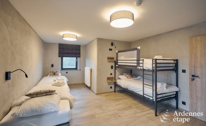 Maison de vacances � Bastogne : maison de vacances authentique pour 16 personnes avec des �quipements modernes en Ardenne