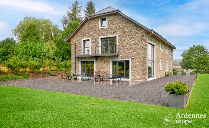 Maison de vacances � Bastogne : maison de vacances authentique pour 16 personnes avec des �quipements modernes en Ardenne