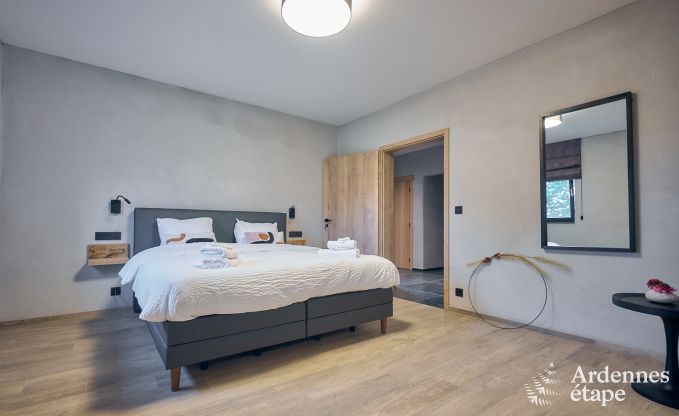 Maison de vacances � Bastogne : maison de vacances authentique pour 16 personnes avec des �quipements modernes en Ardenne