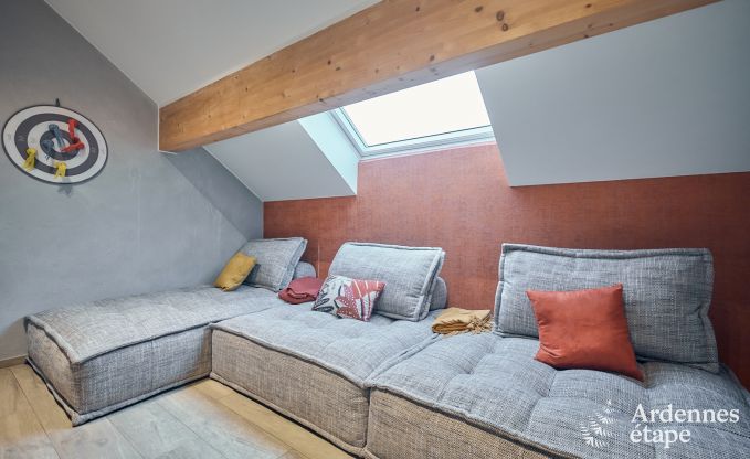 Maison de vacances � Bastogne : maison de vacances authentique pour 16 personnes avec des �quipements modernes en Ardenne