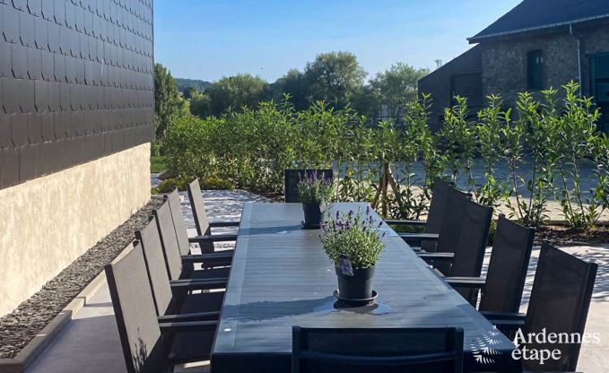 Maison de vacances � Bastogne : h�bergement spacieux pour 22 personnes avec des installations compl�tes et 9 chambres dans l'Ardenne