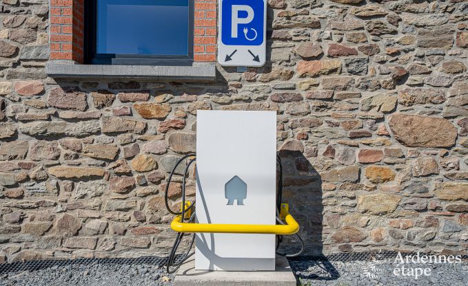 Maison de vacances � Bastogne : h�bergement spacieux pour 22 personnes avec des installations compl�tes et 9 chambres dans l'Ardenne