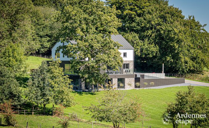 Villa de Luxe à Bastogne pour 22 personnes en Ardenne