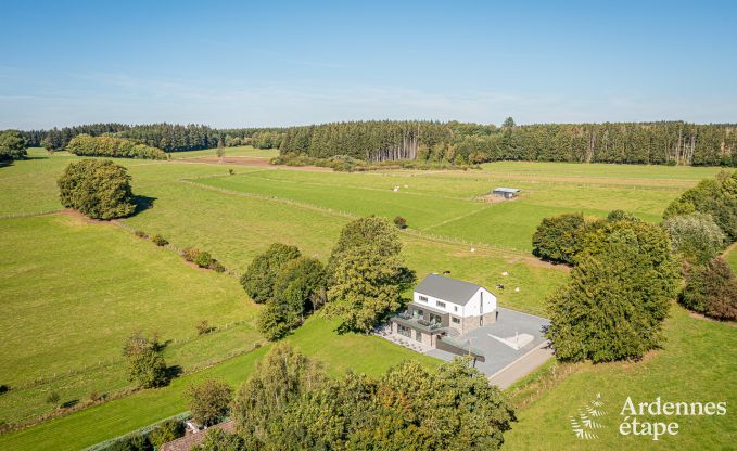 Villa de Luxe � Bastogne pour 22 personnes en Ardenne