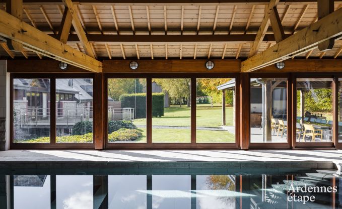 Villa de luxe avec piscine int�rieure � Bastogne pour 24 personnes