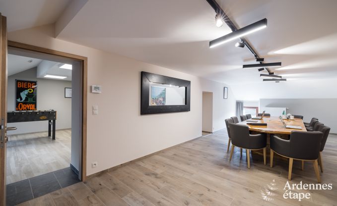 Villa de luxe avec piscine int�rieure � Bastogne pour 24 personnes