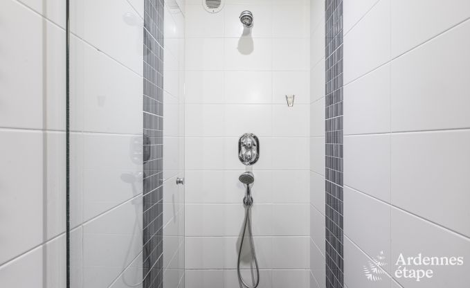 Villa de luxe avec piscine int�rieure � Bastogne pour 24 personnes