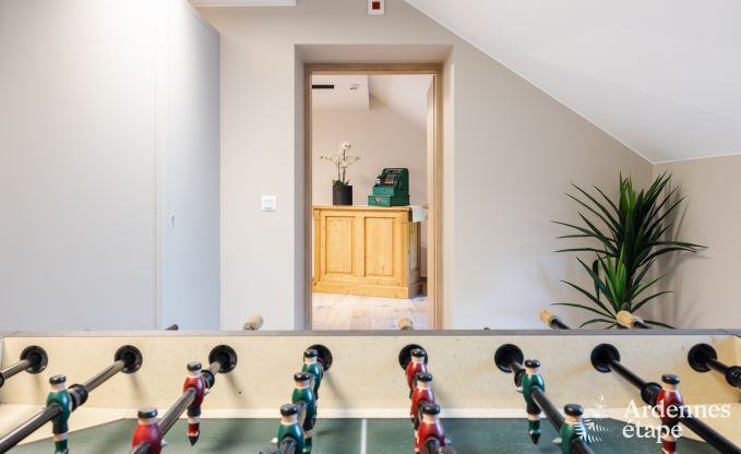 Villa de luxe avec piscine int�rieure � Bastogne pour 24 personnes