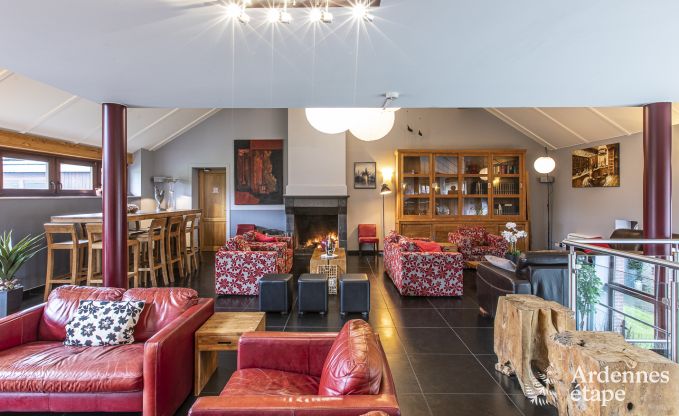 Villa de luxe avec piscine int�rieure � Bastogne pour 24 personnes