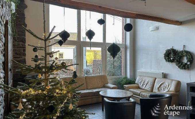 Spacieuse, maison chien admis pour 14  Bastogne, Ardenne