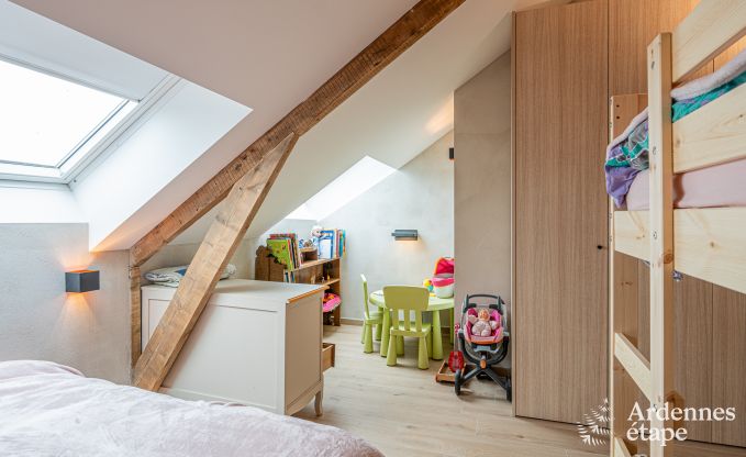 Maison de vacances, idale pour les familles et les amateurs de vlo, pour 10 personnes prs de Bastogne