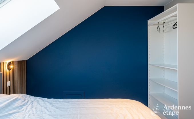 Charmante maison de vacances � Bastogne : s�jour confortable pour 8 personnes avec jardin priv� et station de recharge