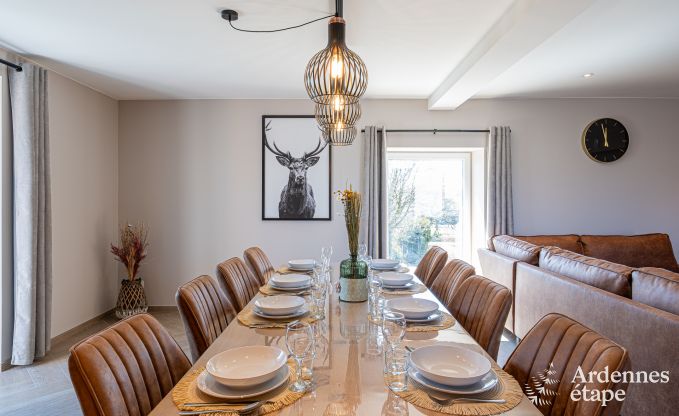 Charmante maison de vacances � Bastogne : s�jour confortable pour 8 personnes avec jardin priv� et station de recharge