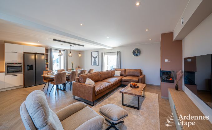 Charmante maison de vacances � Bastogne : s�jour confortable pour 8 personnes avec jardin priv� et station de recharge