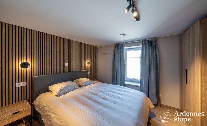 Maison de vacances  Bastogne : hbergement spacieux pour 22 personnes avec des installations compltes et 9 chambres dans l'Ardenne