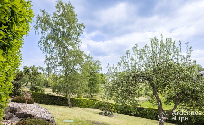 Charmante petite ferme pour 6 personnes  Bastogne avec jacuzzi intrieur et extrieur