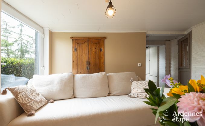 Charmante petite ferme pour 6 personnes  Bastogne avec jacuzzi intrieur et extrieur