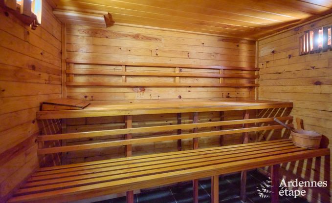 Luxe chalet avec sauna � Beauraing, Ardenne
