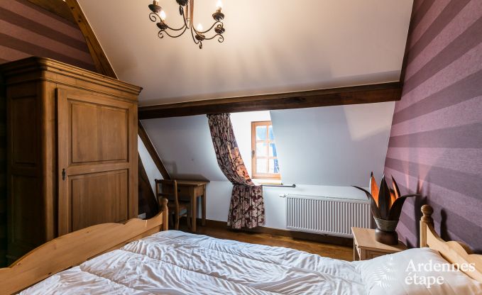 Chteau  Beauraing pour 20 personnes en Ardenne