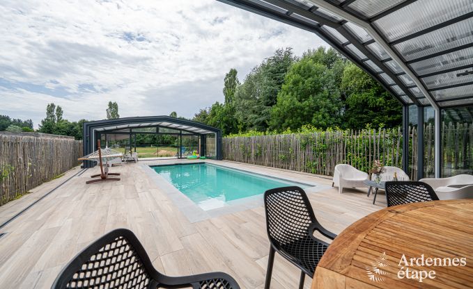 Chteau  Beauraing pour 20 personnes en Ardenne