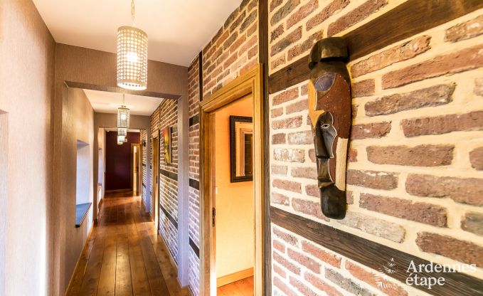 Chteau  Beauraing pour 20 personnes en Ardenne