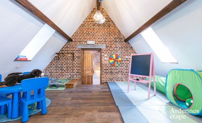 Ch�teau � Beauraing pour 20 personnes en Ardenne