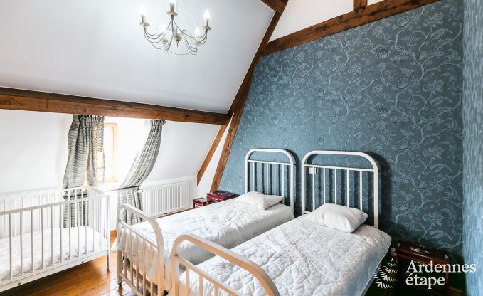 Ch�teau � Beauraing pour 20 personnes en Ardenne