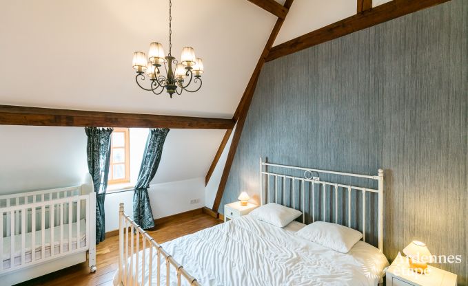 Ch�teau � Beauraing pour 20 personnes en Ardenne