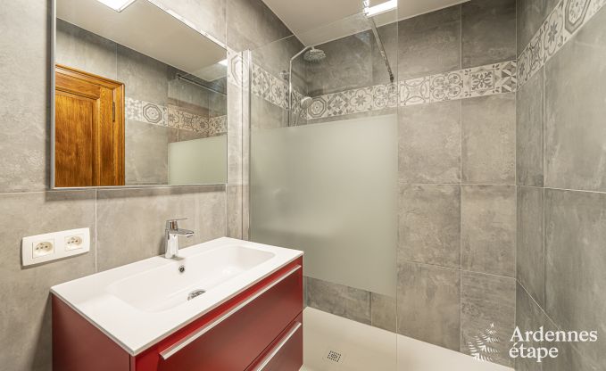 Ch�teau � Beauraing pour 38 personnes en Ardenne