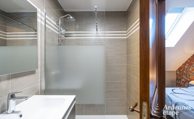 Ch�teau � Beauraing pour 38 personnes en Ardenne