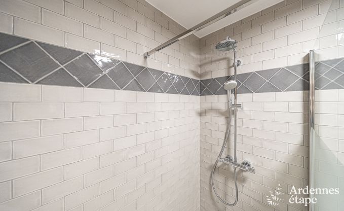 Ch�teau � Beauraing pour 38 personnes en Ardenne