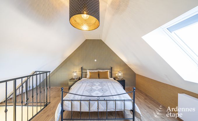 Ch�teau � Beauraing pour 38 personnes en Ardenne