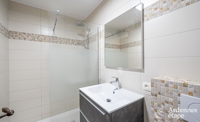 Ch�teau � Beauraing pour 38 personnes en Ardenne