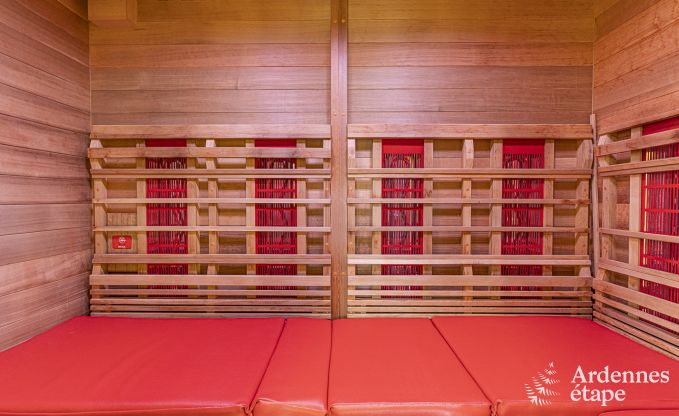 Ch�teau � Beauraing pour 38 personnes en Ardenne