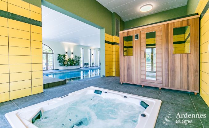 Ch�teau � Beauraing pour 38 personnes en Ardenne