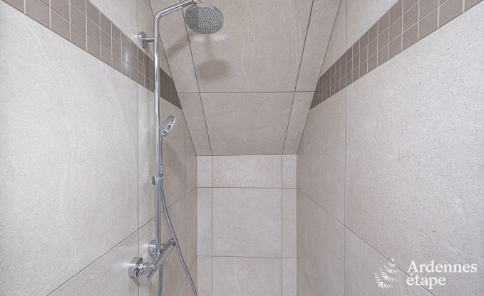 Ch�teau � Beauraing pour 38 personnes en Ardenne