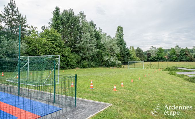 Ch�teau � Beauraing pour 38 personnes en Ardenne