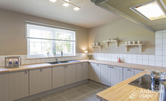 Maison de vacances � Beauraing pour 12 personnes en Ardenne