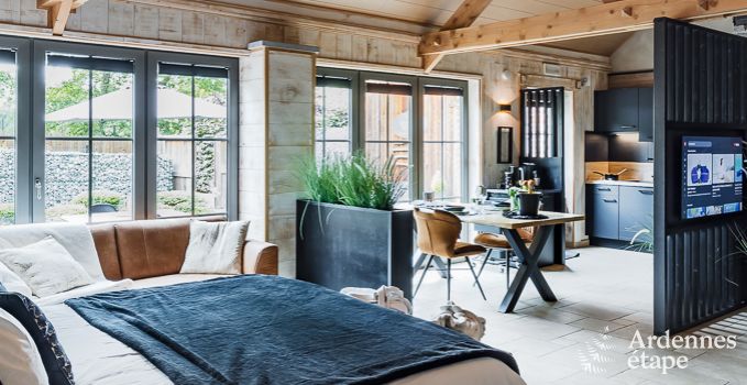 Maison de vacances romantique avec espace bien-�tre � Beauraing, Ardenne