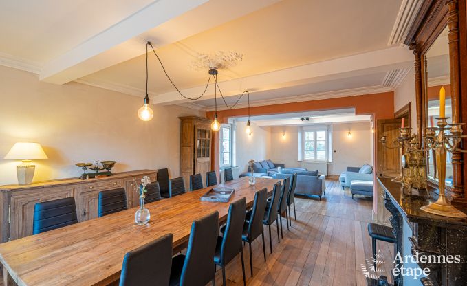 Maison de vacances spacieuse  Beauraing pour grandes familles