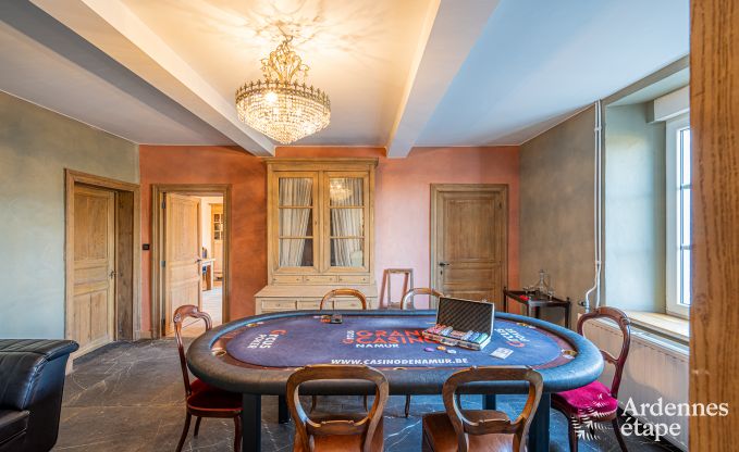 Maison de vacances spacieuse � Beauraing pour grandes familles