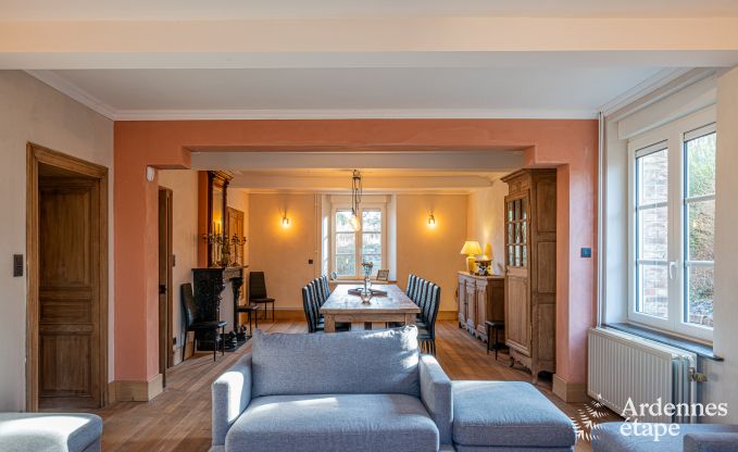 Maison de vacances spacieuse � Beauraing pour grandes familles