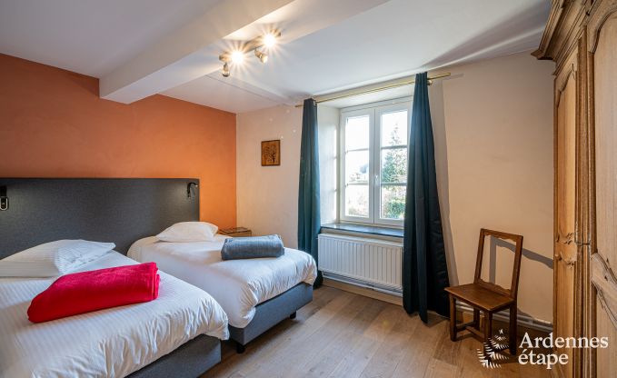 Maison de vacances spacieuse � Beauraing pour grandes familles