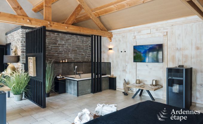 Maison de vacances romantique pour 2 personnes  Beauraing avec piscine, sauna et jacuzzi