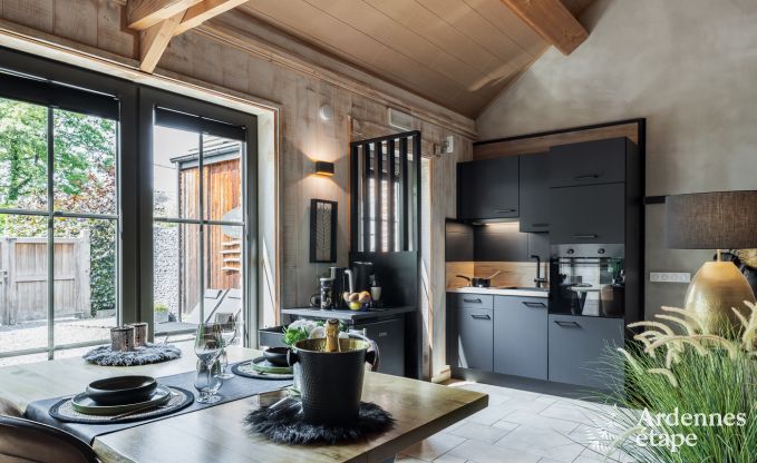 Maison de vacances romantique pour 2 personnes  Beauraing avec piscine, sauna et jacuzzi