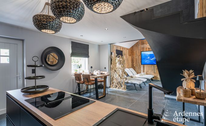 Maison de vacances romantique pour 2 personnes  Beauraing avec piscine, sauna et jacuzzi