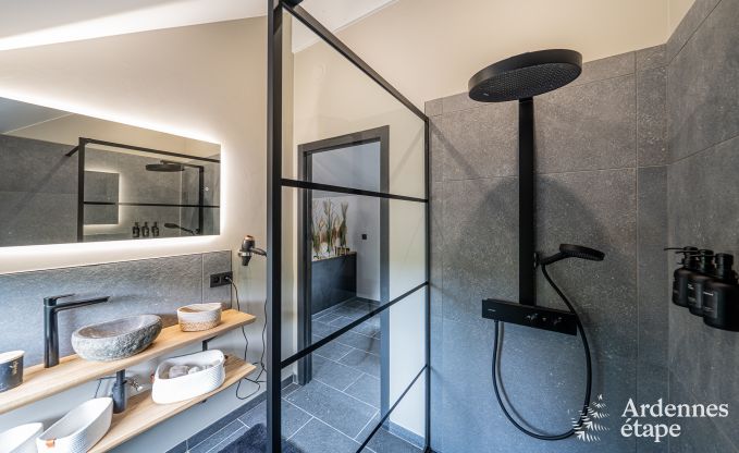 Maison de vacances romantique pour 2 personnes  Beauraing avec piscine, sauna et jacuzzi