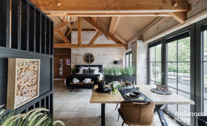 Maison de vacances romantique pour 2 personnes  Beauraing avec piscine, sauna et jacuzzi