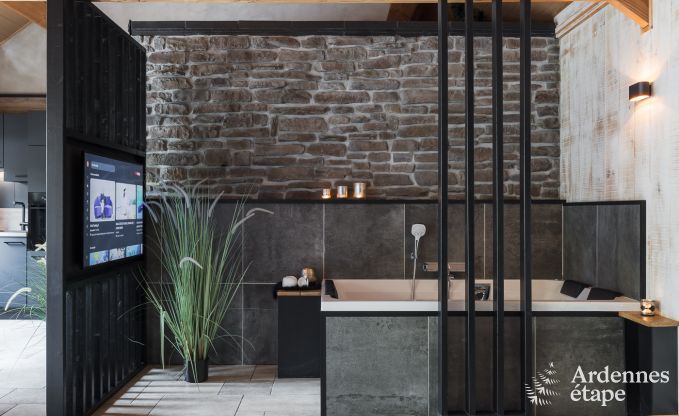 Maison de vacances romantique pour 2 personnes  Beauraing avec piscine, sauna et jacuzzi