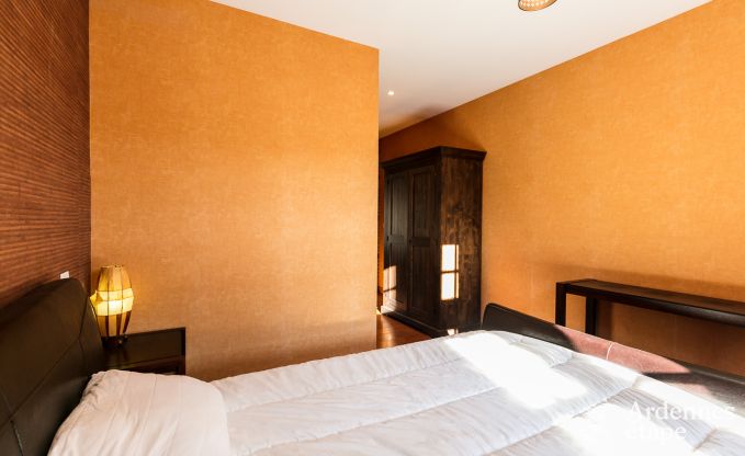 Chteau  Beauraing pour 20 personnes en Ardenne